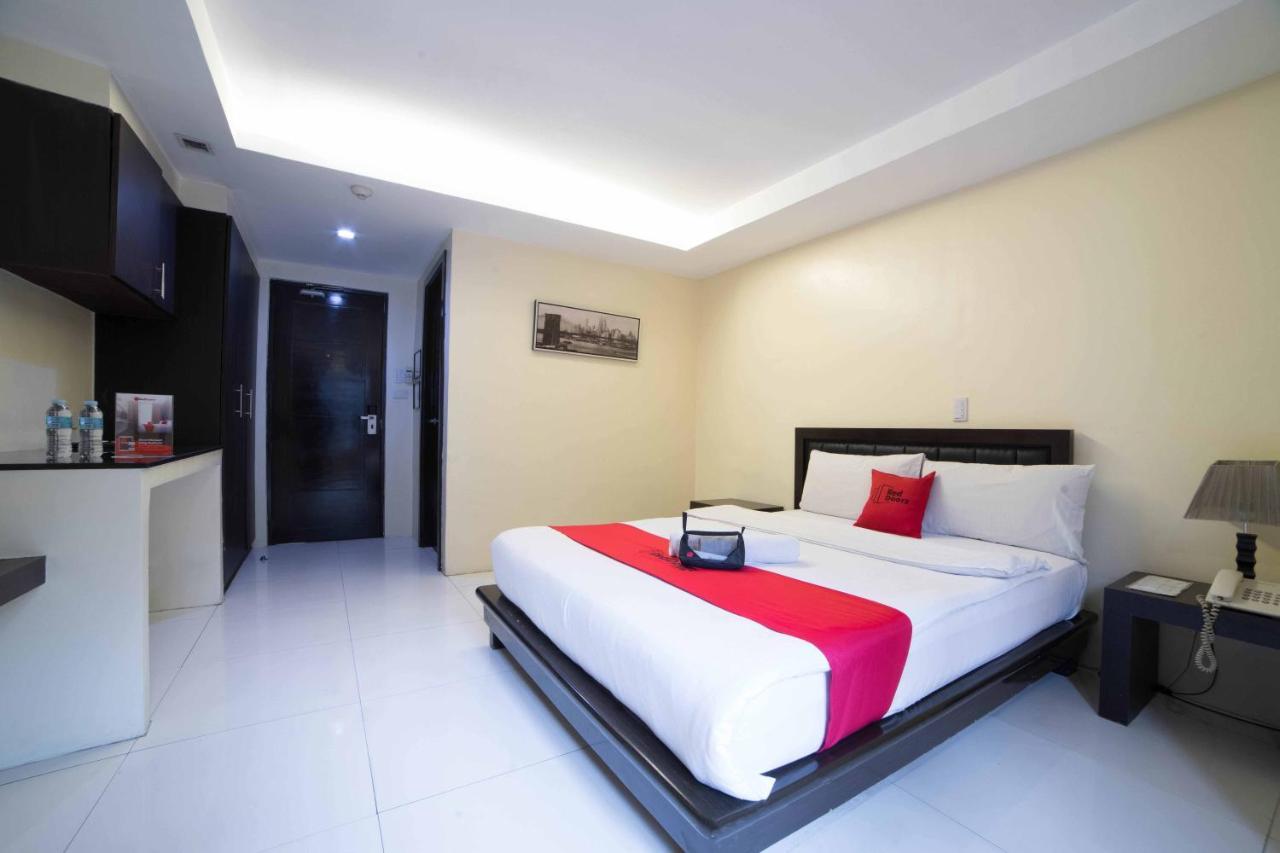 Reddoorz Near Quezon City Circle Екстериор снимка
